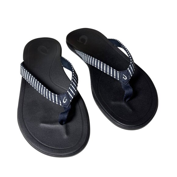 OluKai Ho'Opio Flip Flops Sandal Size 6 Black Onyx Stripe Beach Minimal Comfort - Picture 1 of 9